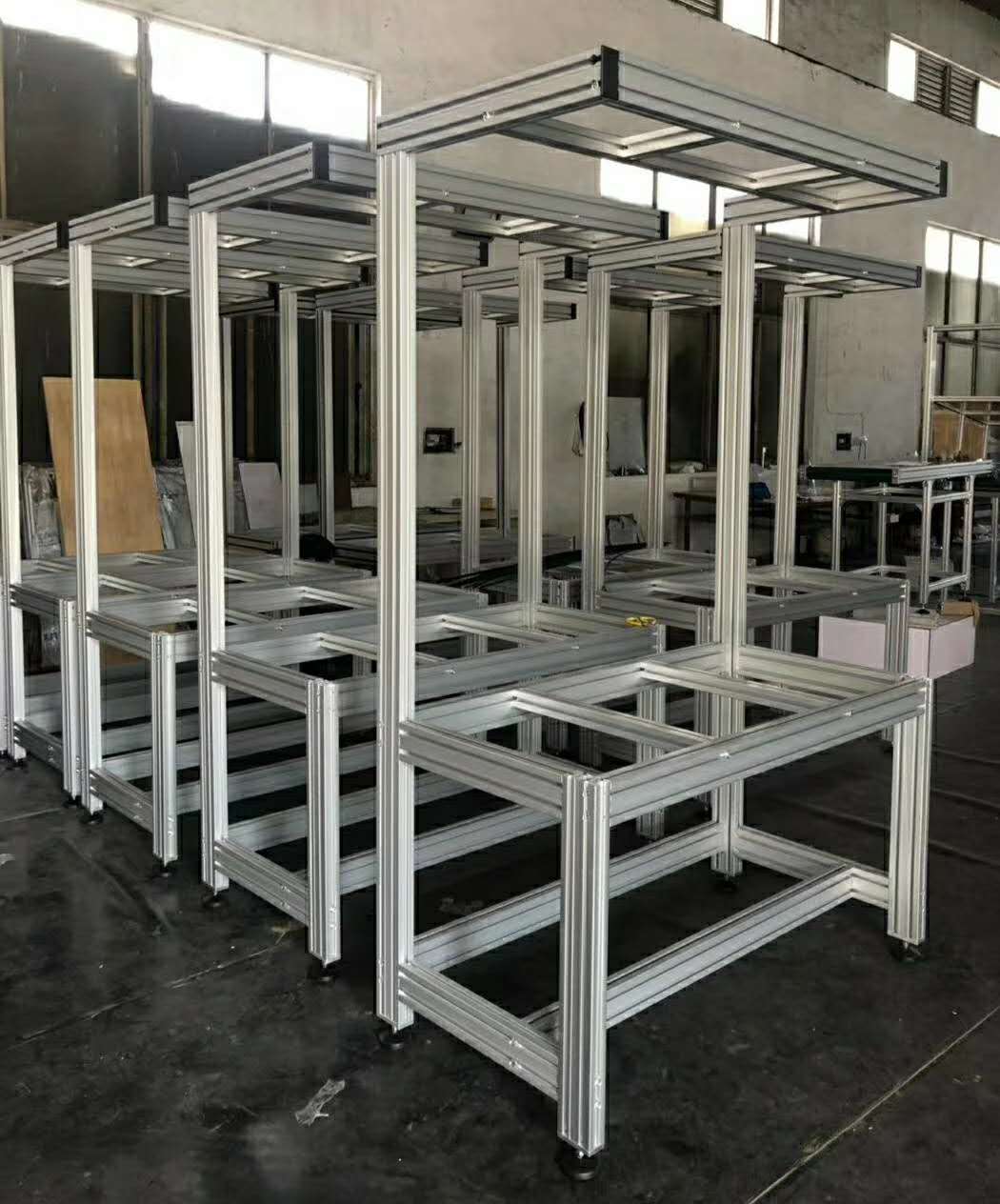 铝型材料机架加工材料质量会影响稳定性-昆明汪彦便捷生活服务有限公司